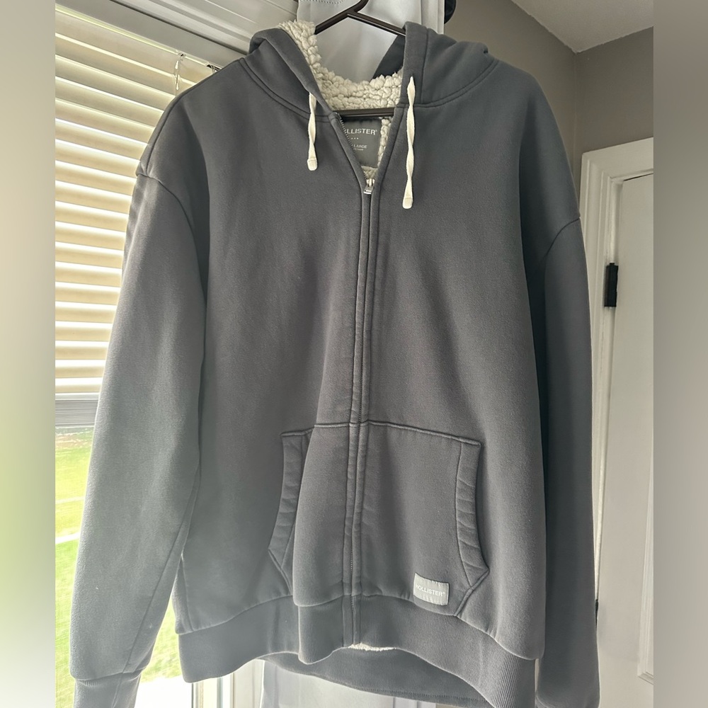 Men’s Hollister Zip Up, XL